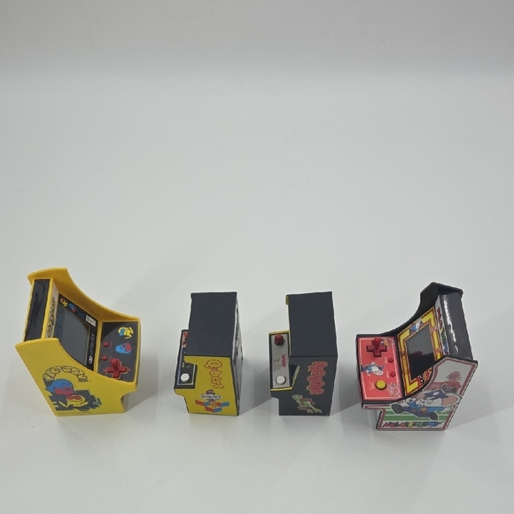 4 Micro Retro Arcade Games - Picture 15 of 16